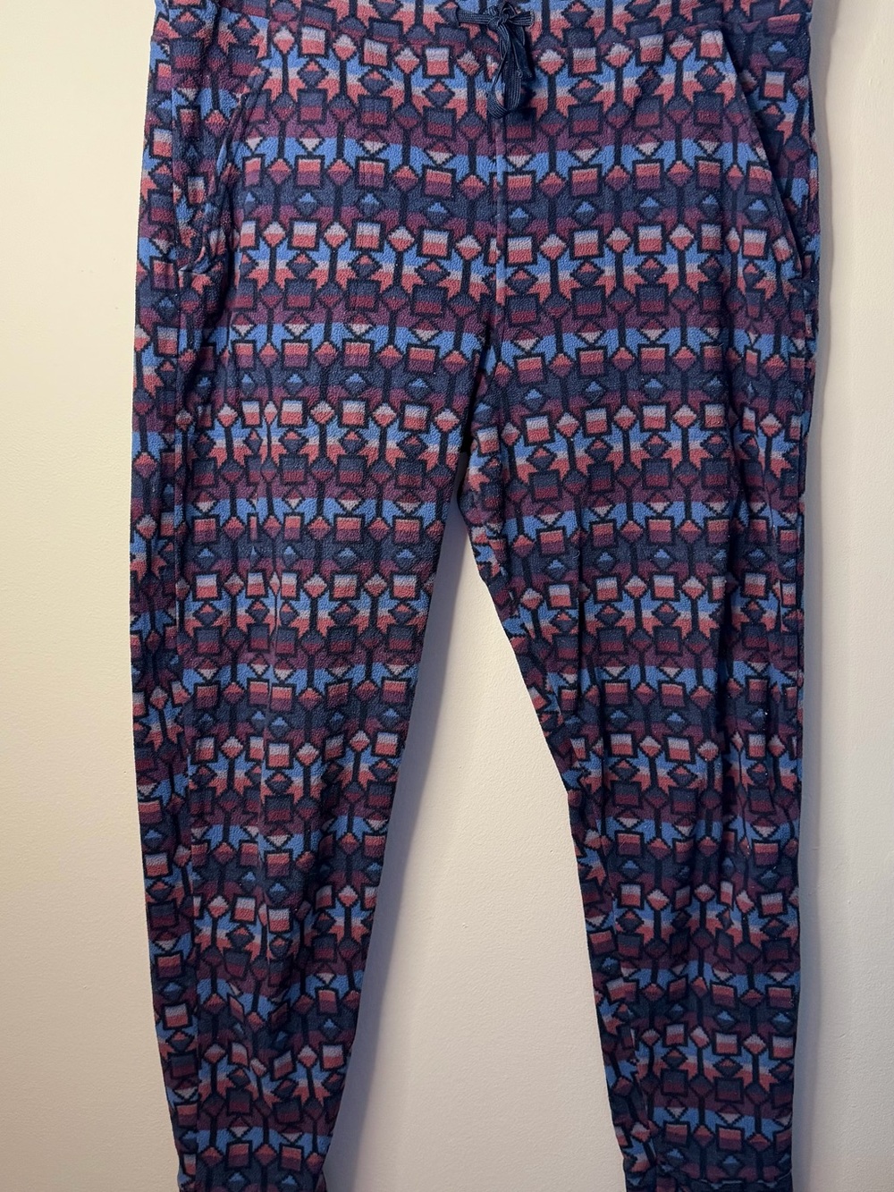 Patagonia women’s snap-t fleece pants geometric print style 22001.